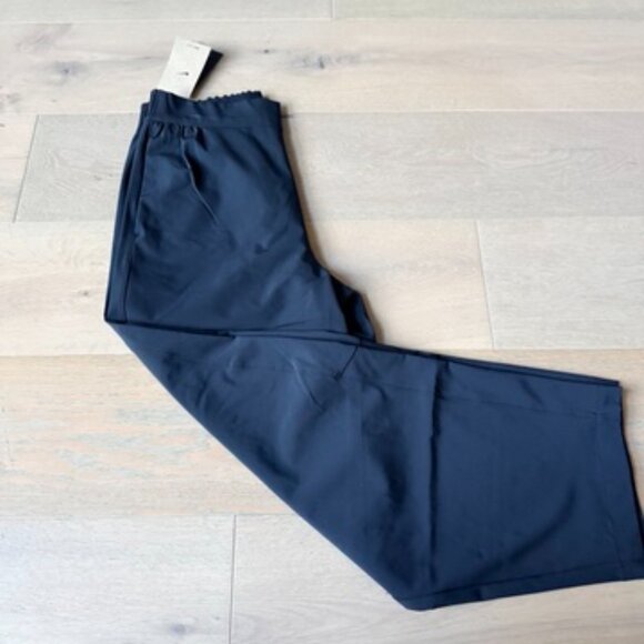 NWT Nike 24.7 PerfectStretch Dri-FIT High-Waisted Loose Barrel-Leg Pants MED - Picture 4 of 9